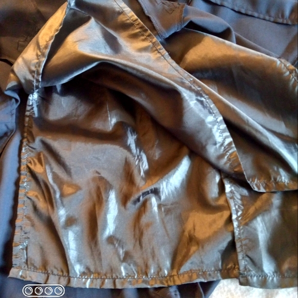 Tally Taylor Navy Blue Two-Piece Suit - Picture 12 of 16